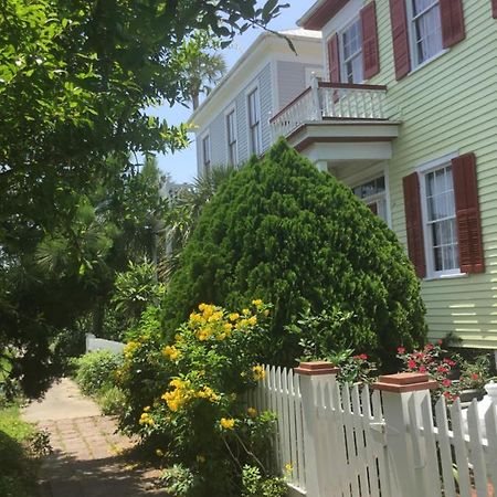 Studio Apartment At Historical House Galveston Luaran gambar