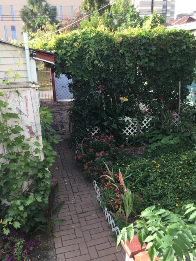 Studio Apartment At Historical House Galveston Luaran gambar